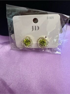 5/25 Peridot Halo Stud Earrings in Green
